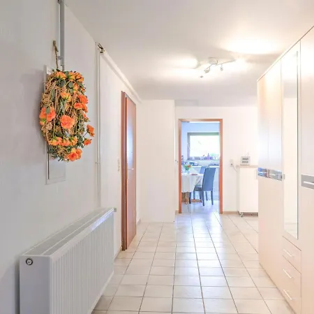 Sunny Flat In With Garden Appartement *