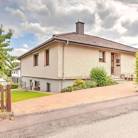 Apartamento Sonnige In Mit Garten