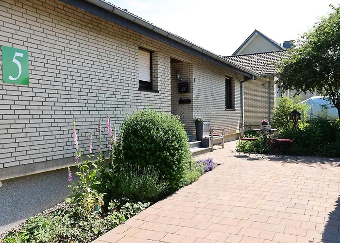 Sonnige In Mit Garten Apartamento *