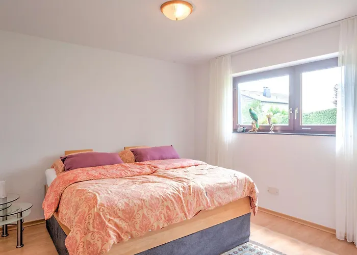 Sonnige In Mit Garten Apartmán *