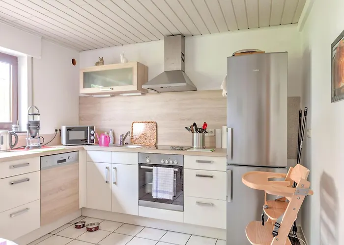 Sonnige In Mit Garten Bad Driburg